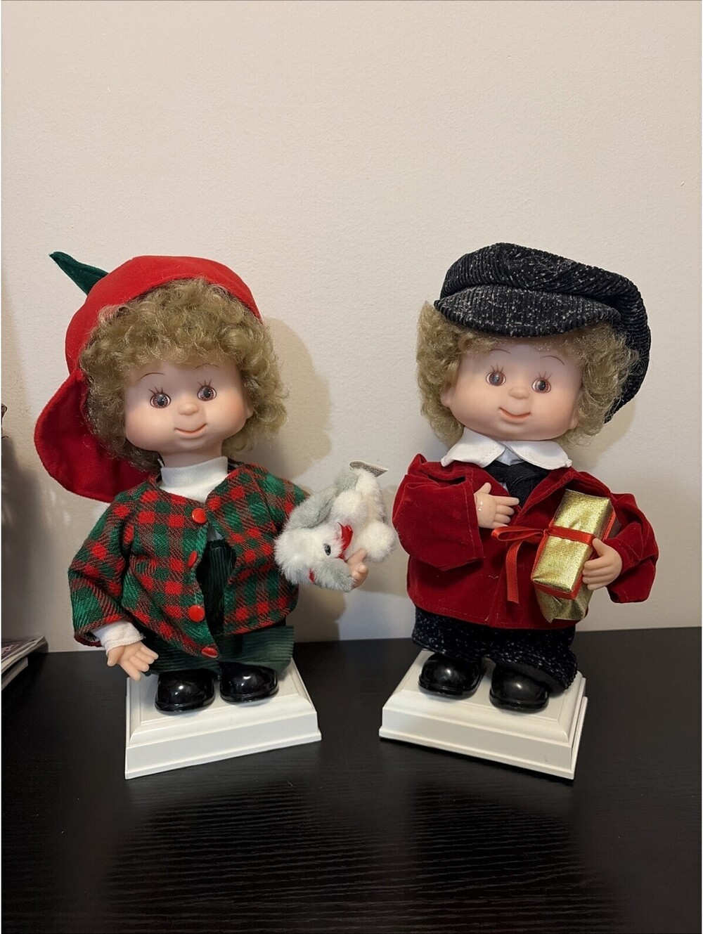 2 Vtg Santa's Best Undercover Kids Animated Christmas Dolls Boy w/Dog Boy w/gift